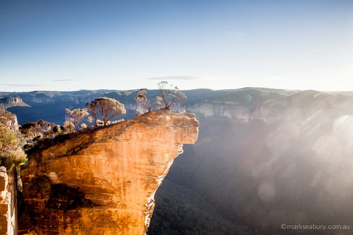 Hanging Rock at sunrise, Blue Mountains (photo © markseabury.com.au)